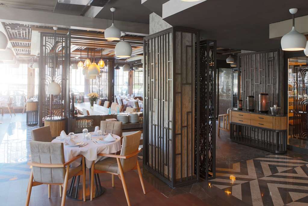 Tryp By Wyndham Ankara Oran Hotell Restaurang bild