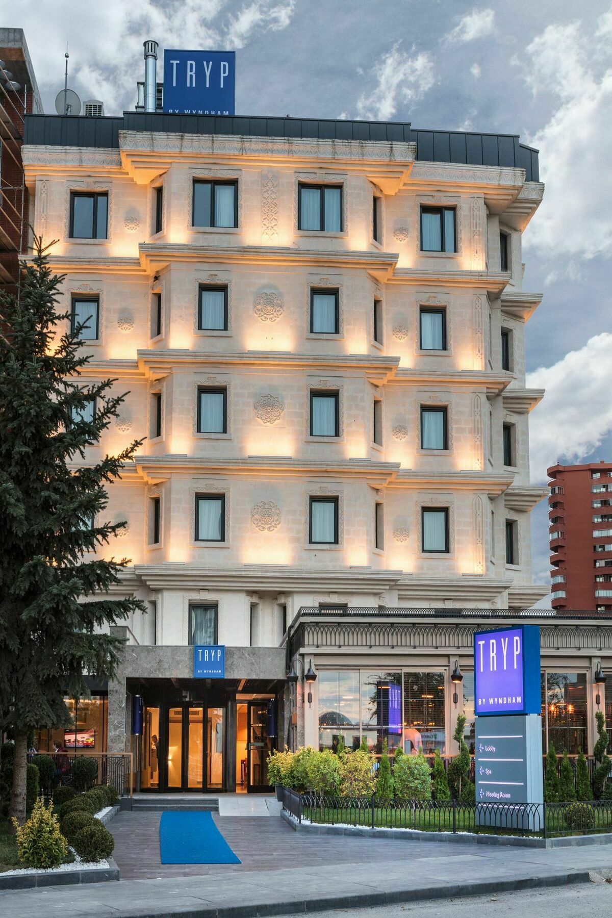 Tryp By Wyndham Ankara Oran Hotell Exteriör bild